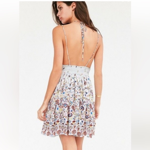 Urban Outfitters floral halter dress - Picture 2 of 5